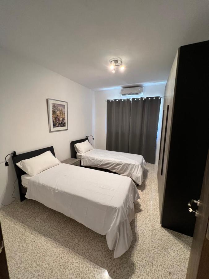 Modern Economy 2 Bedroom Apartment St. Paul's Bay Exteriör bild